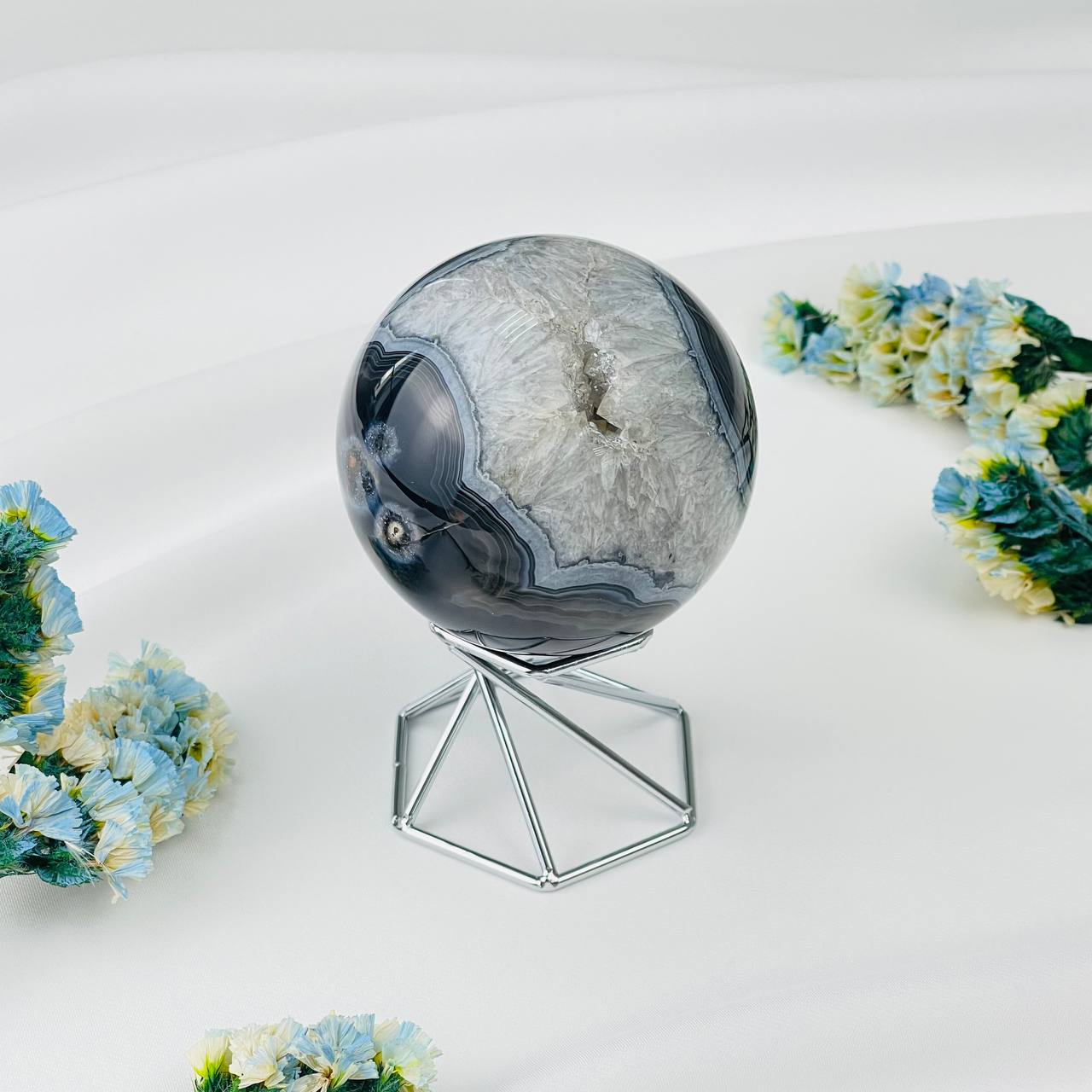 Радуга Самоцветов Шар из Агата на подставке