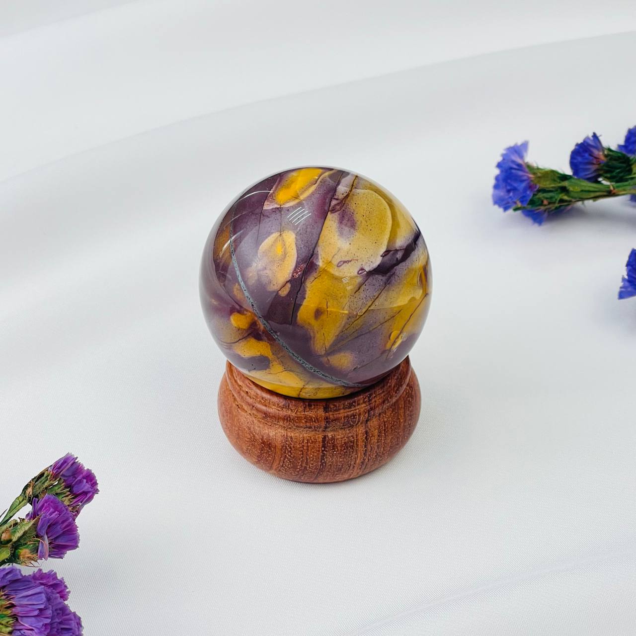 Радуга Самоцветов Шар из Яшмы (Мукаит) на подставке