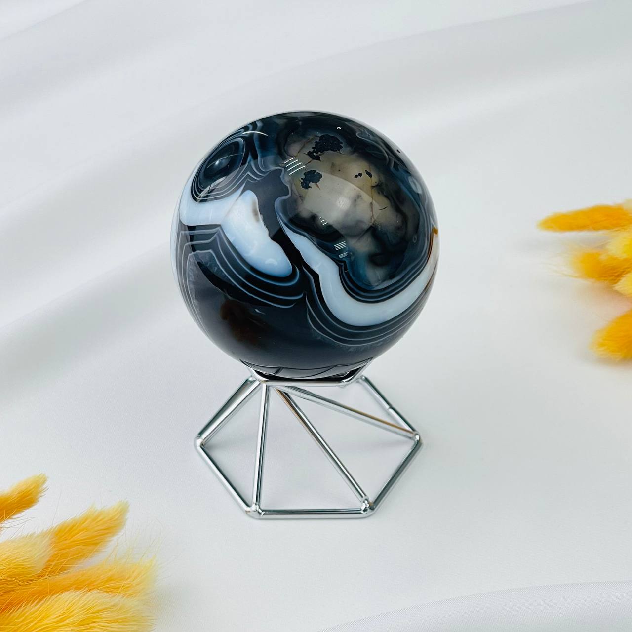 Радуга Самоцветов Шар из Агата на подставке