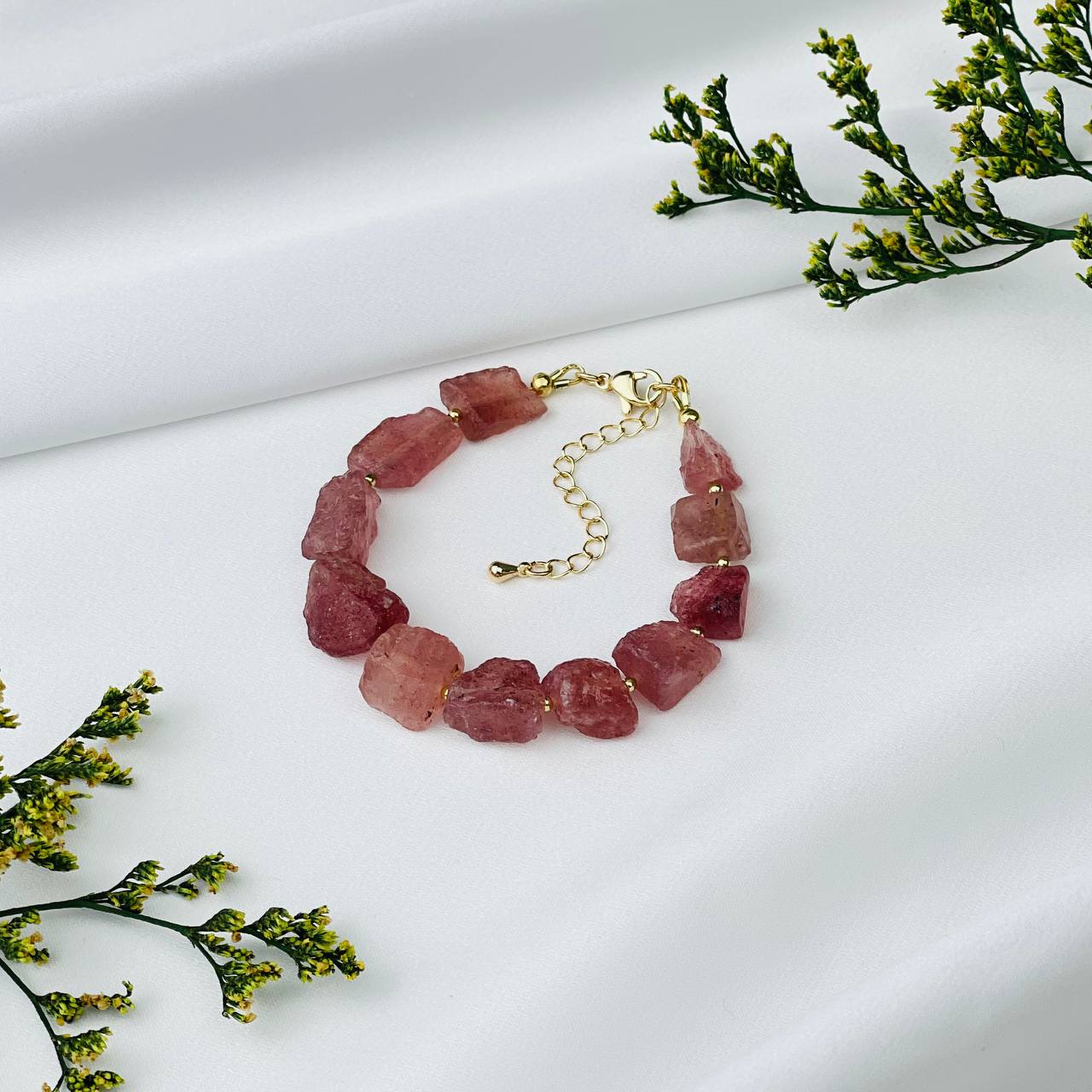 Радуга Самоцветов Браслет из Клубничного кварца