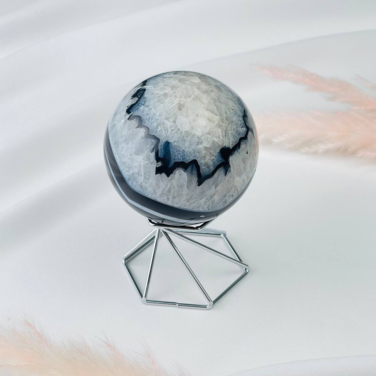 Радуга Самоцветов Шар из Агата на подставке