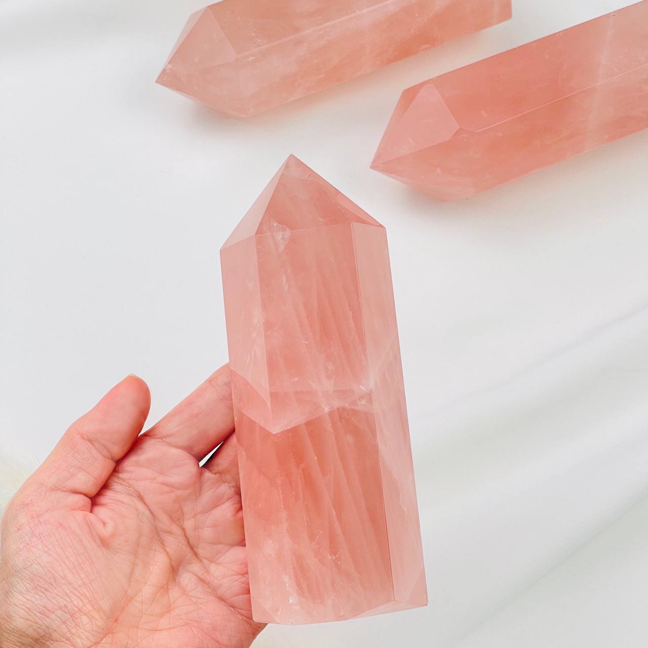 Радуга Самоцветов Кристалл из Розового кварца