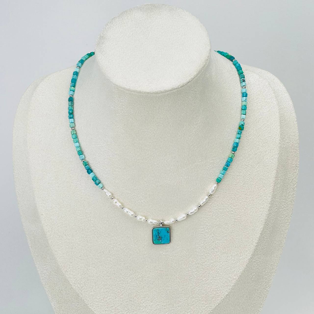 Радуга Самоцветов Колье из Бирюзы и Жемчуга