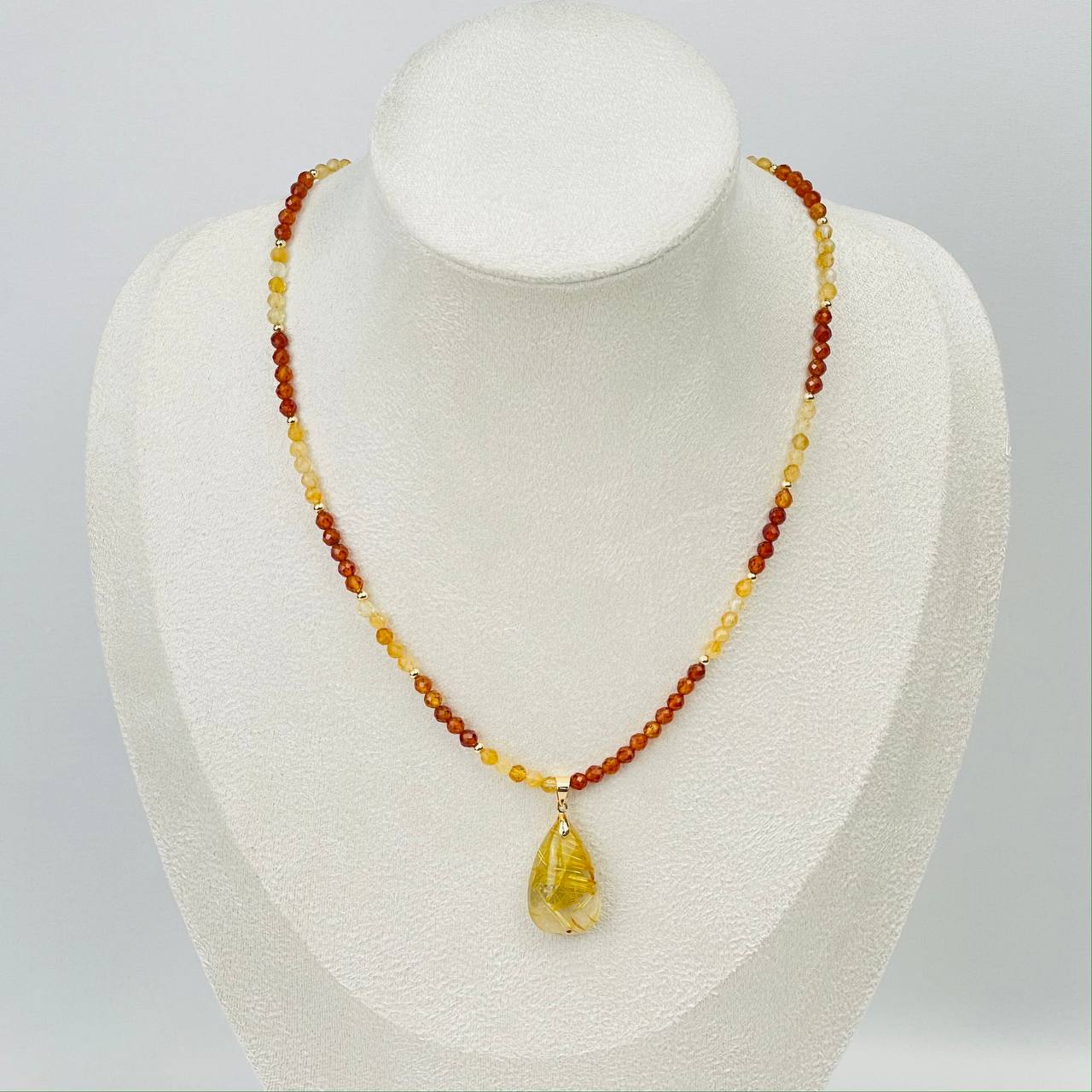 Радуга Самоцветов Колье из Цитрина и Граната