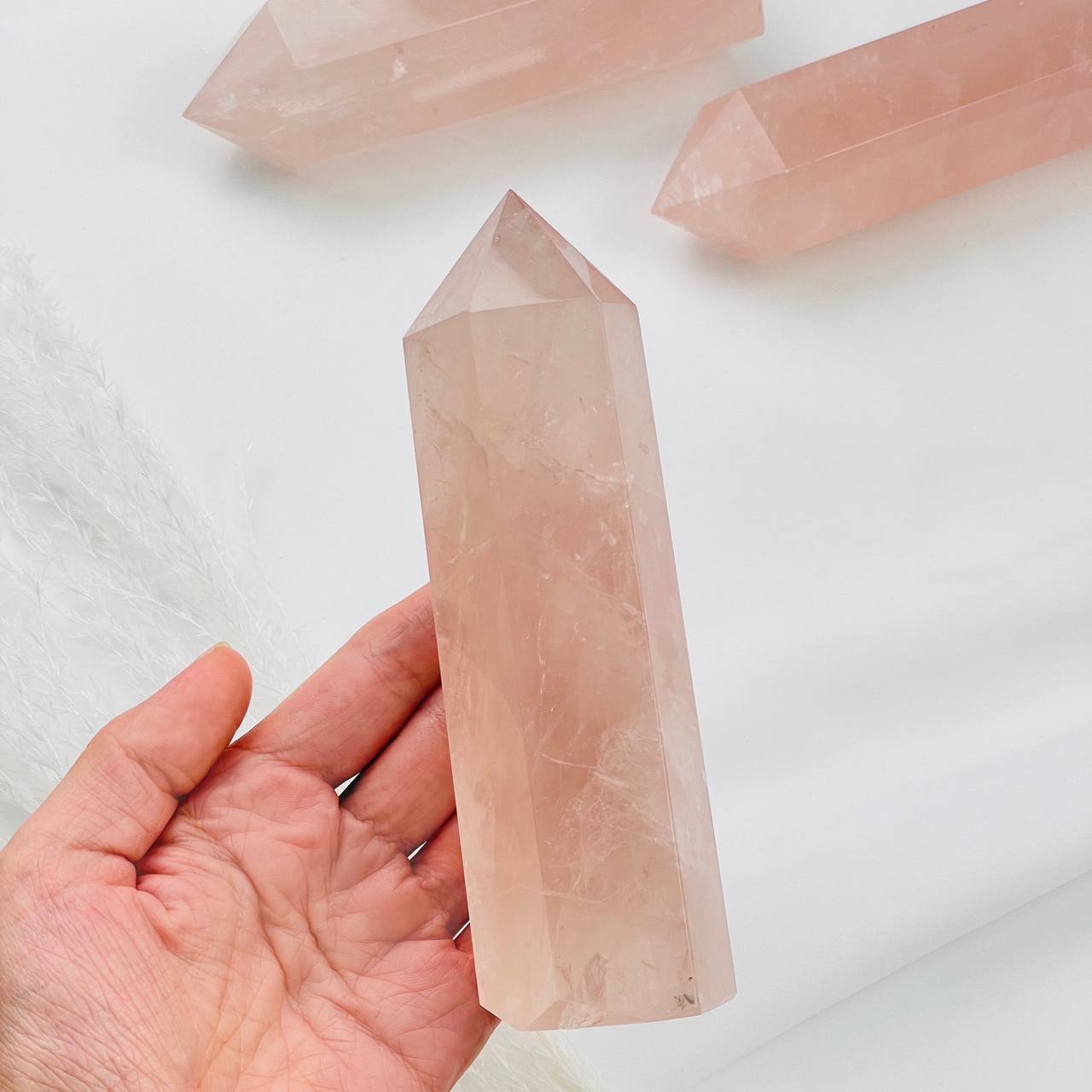 Радуга Самоцветов Кристалл из Розового кварца