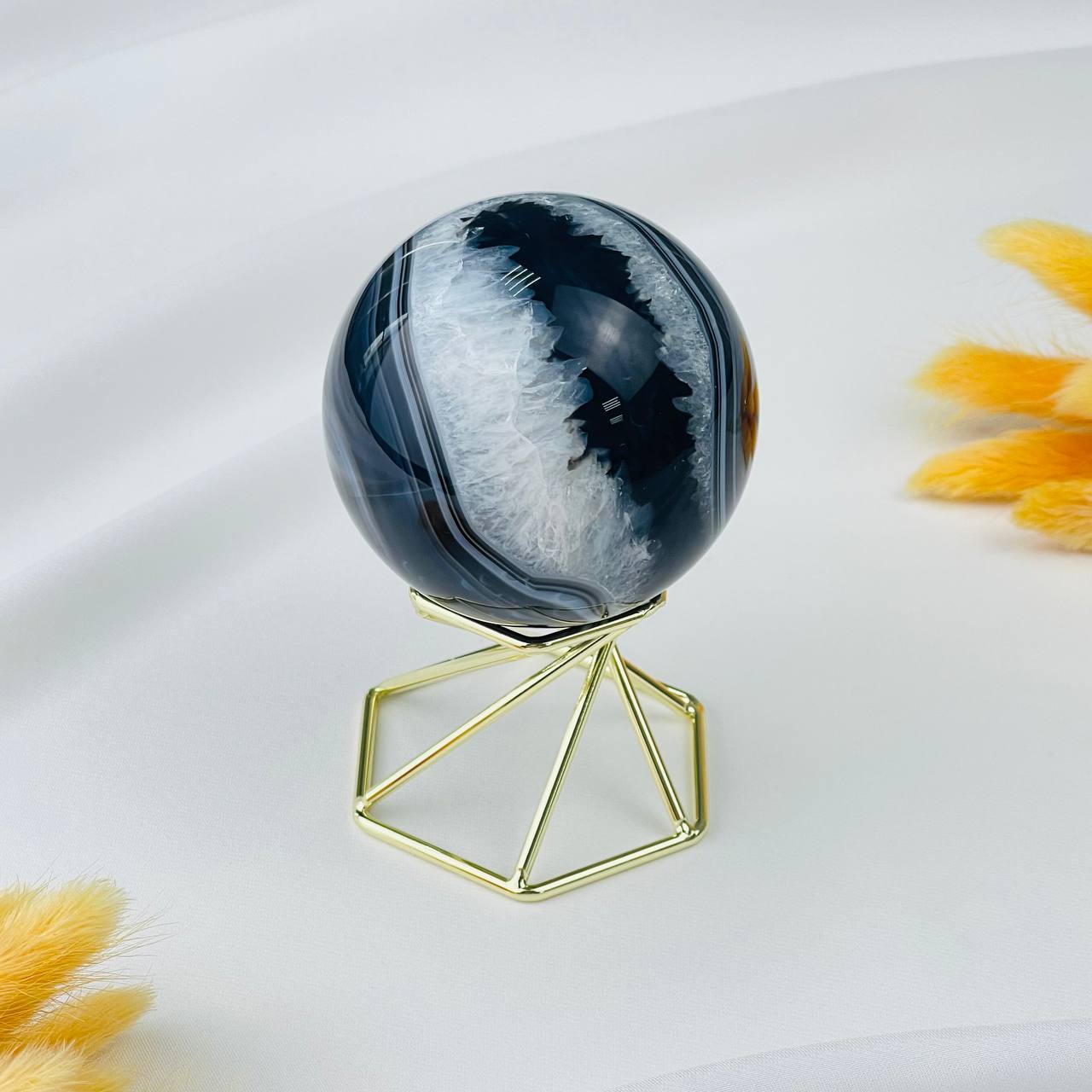 Радуга Самоцветов Шар из Агата на подставке