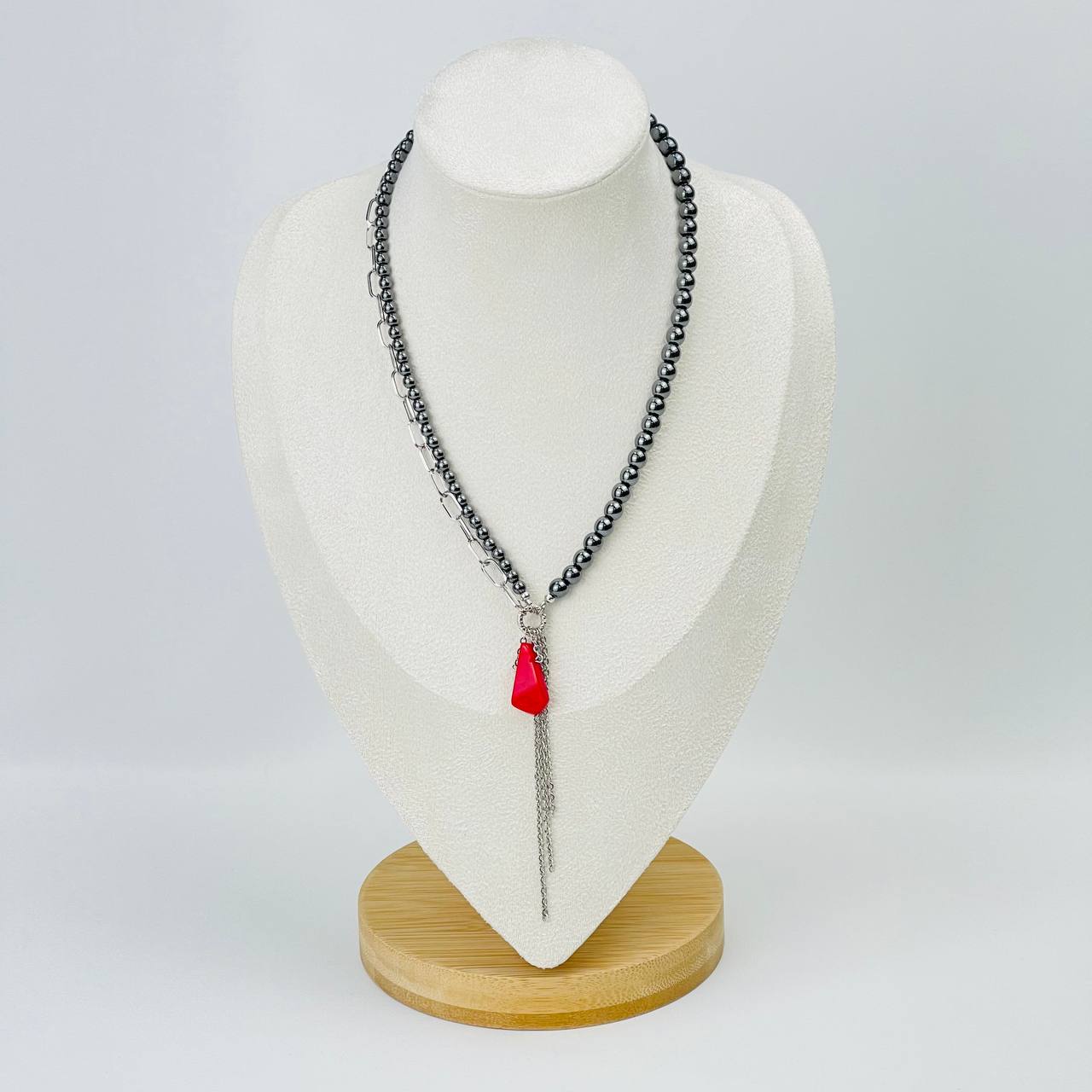 Радуга Самоцветов Колье из Гематита и Коралла