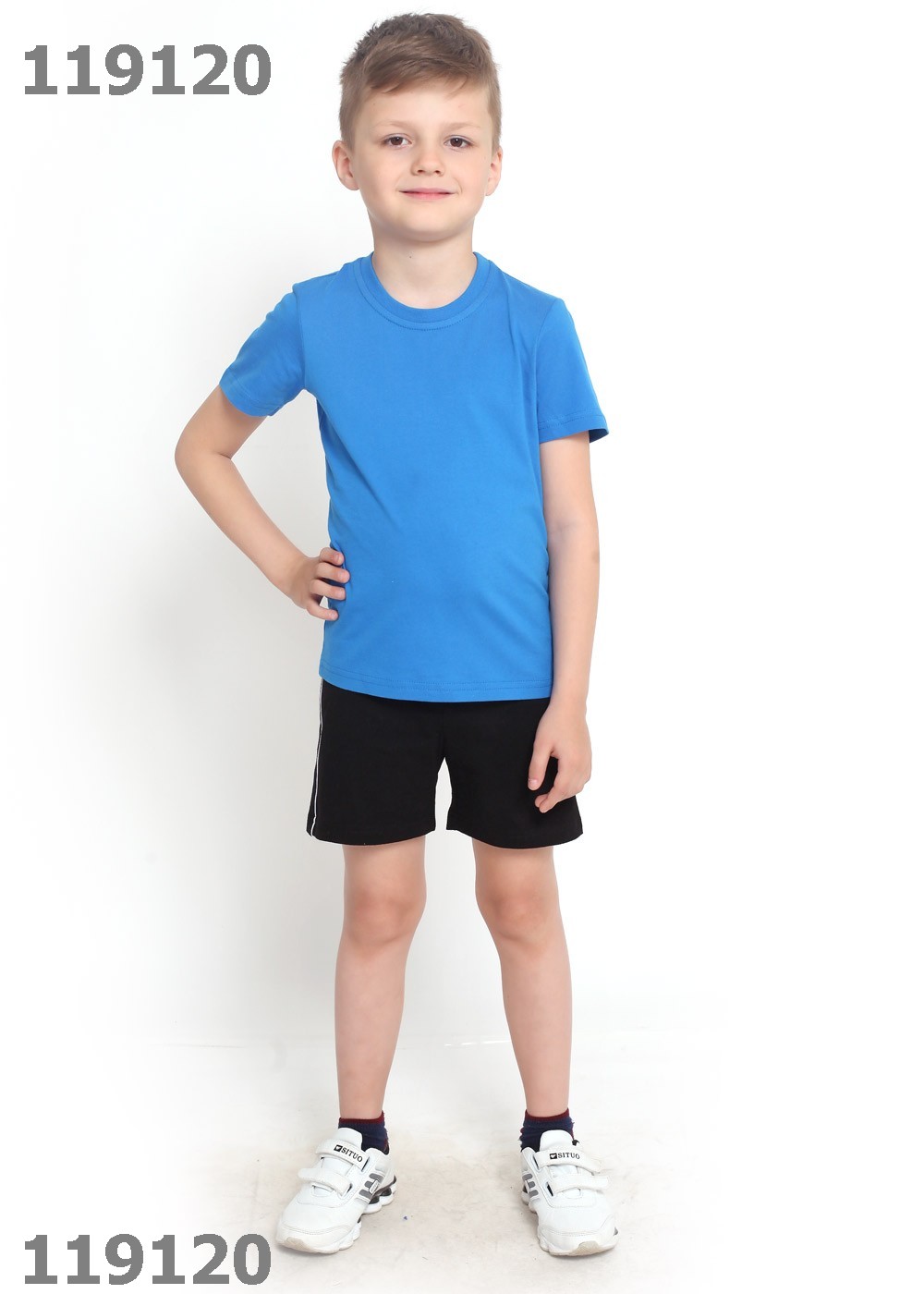 Футболка и шорты синие. Clever шорты детские 636161. Спортивные шорты для мальчика. Мальчик в полный рост. Мальчик в майке и шортах.