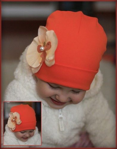 Оранжевая шапочка с орхидеей Премиум