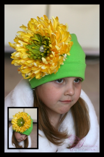 Зеленая шапочка с хризантемой Мономаха
