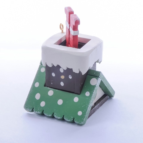 Елочная игрушка - Домик с ногами Санта Клауса 6017