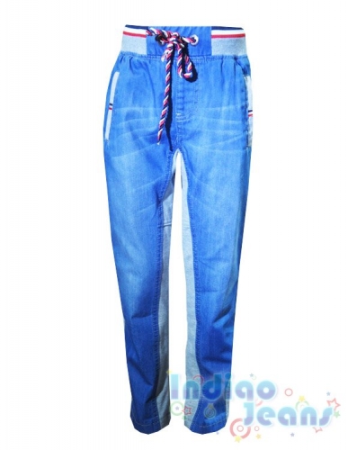 Комбинированные прямые брюки с яркой эмблемой, для мальчиков