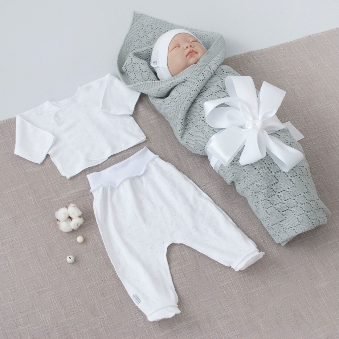 Одежда для новорожденных конверты