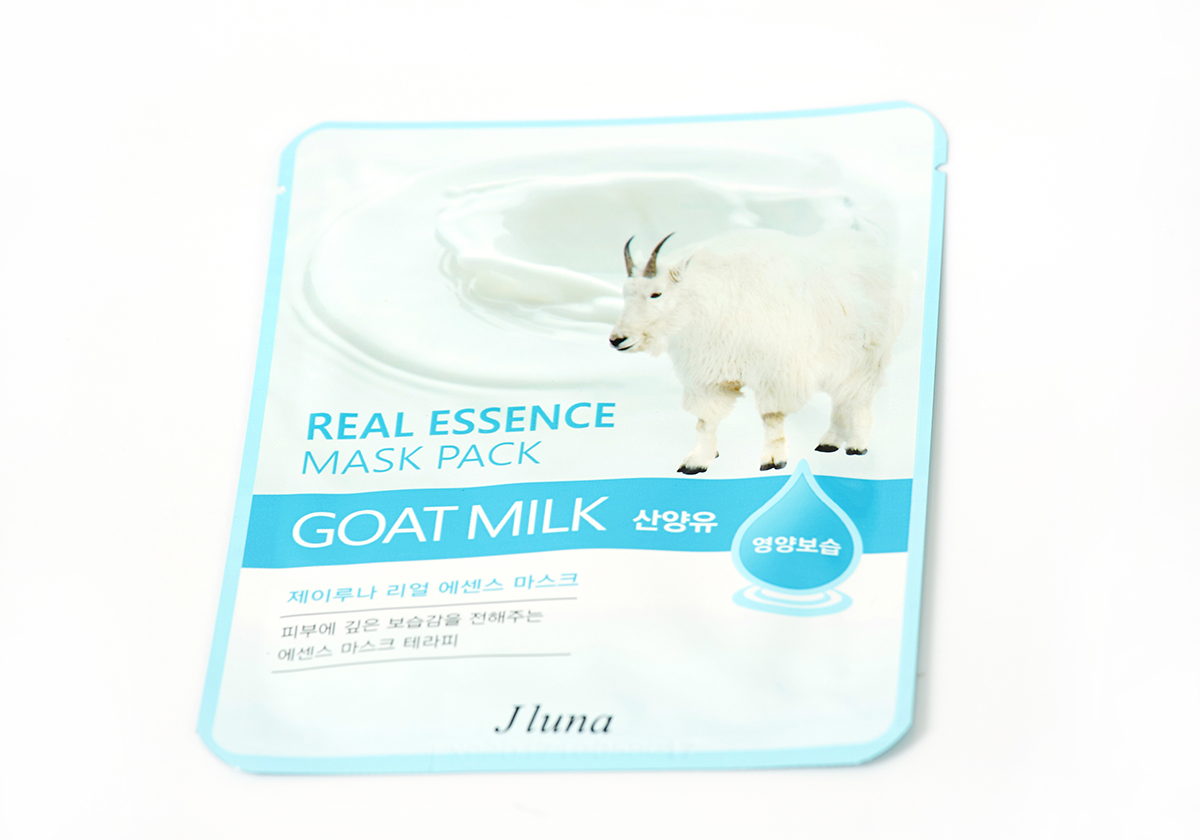 Juno тканевая маска real Essence Mask Pack с козьим молоком. Goat Milk тканевая маска. Real Essence Mask Pack Goat Milk. Маска Milk Essence Mask.