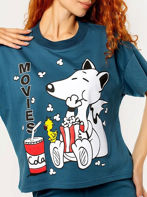 Женский костюм