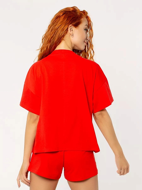 Женский костюм