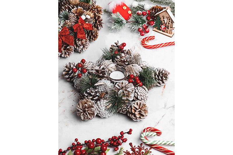 Новогоднее украшение подсвечник 28*28*7 см