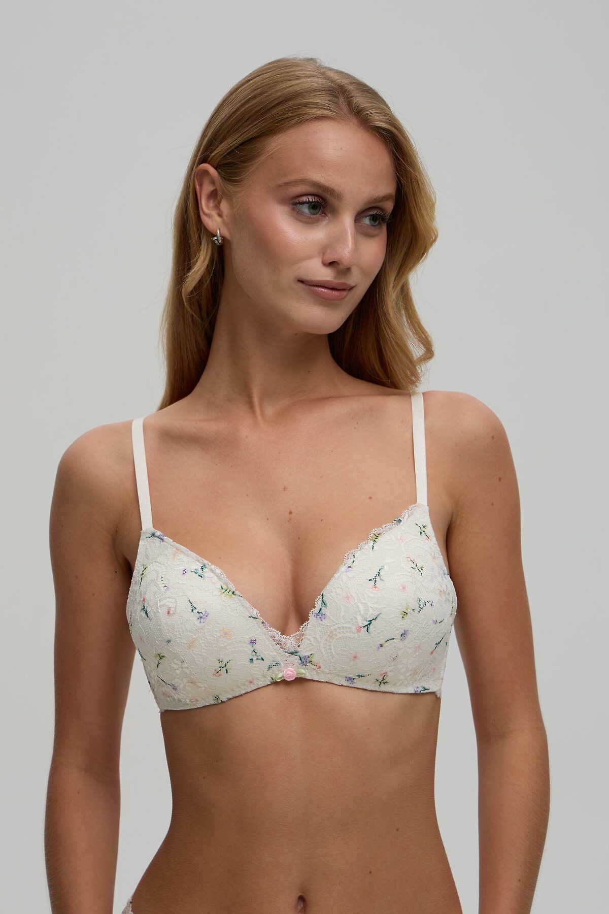 Ст.цена 650р. Бюстгальтер жен. Raida молочный 0120265080