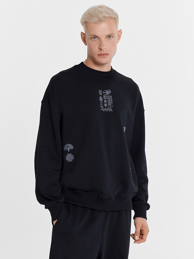Свитшот мужской черный с орнаментом