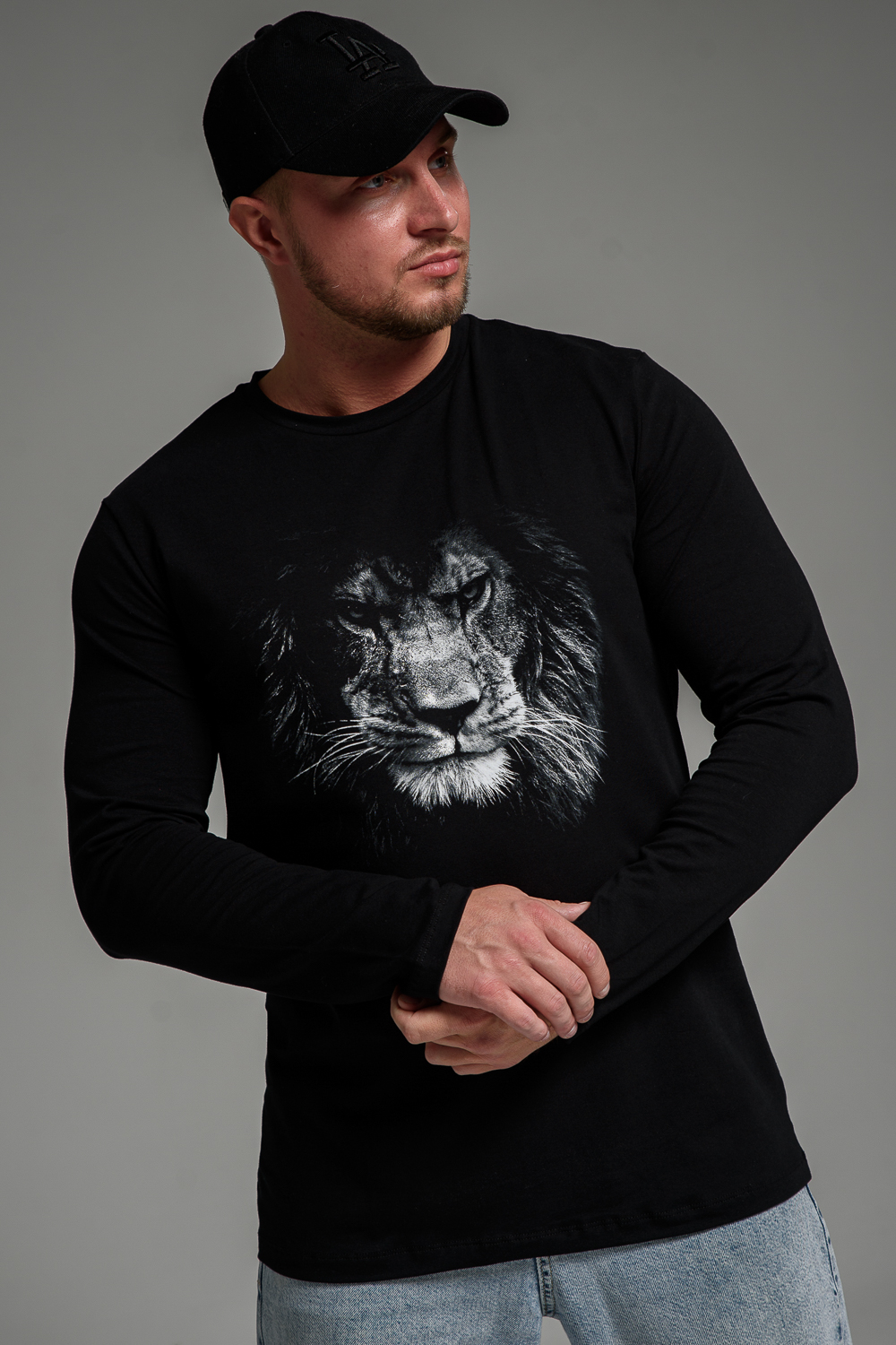 Мужской лонгслив 8514/1 / черный+лев