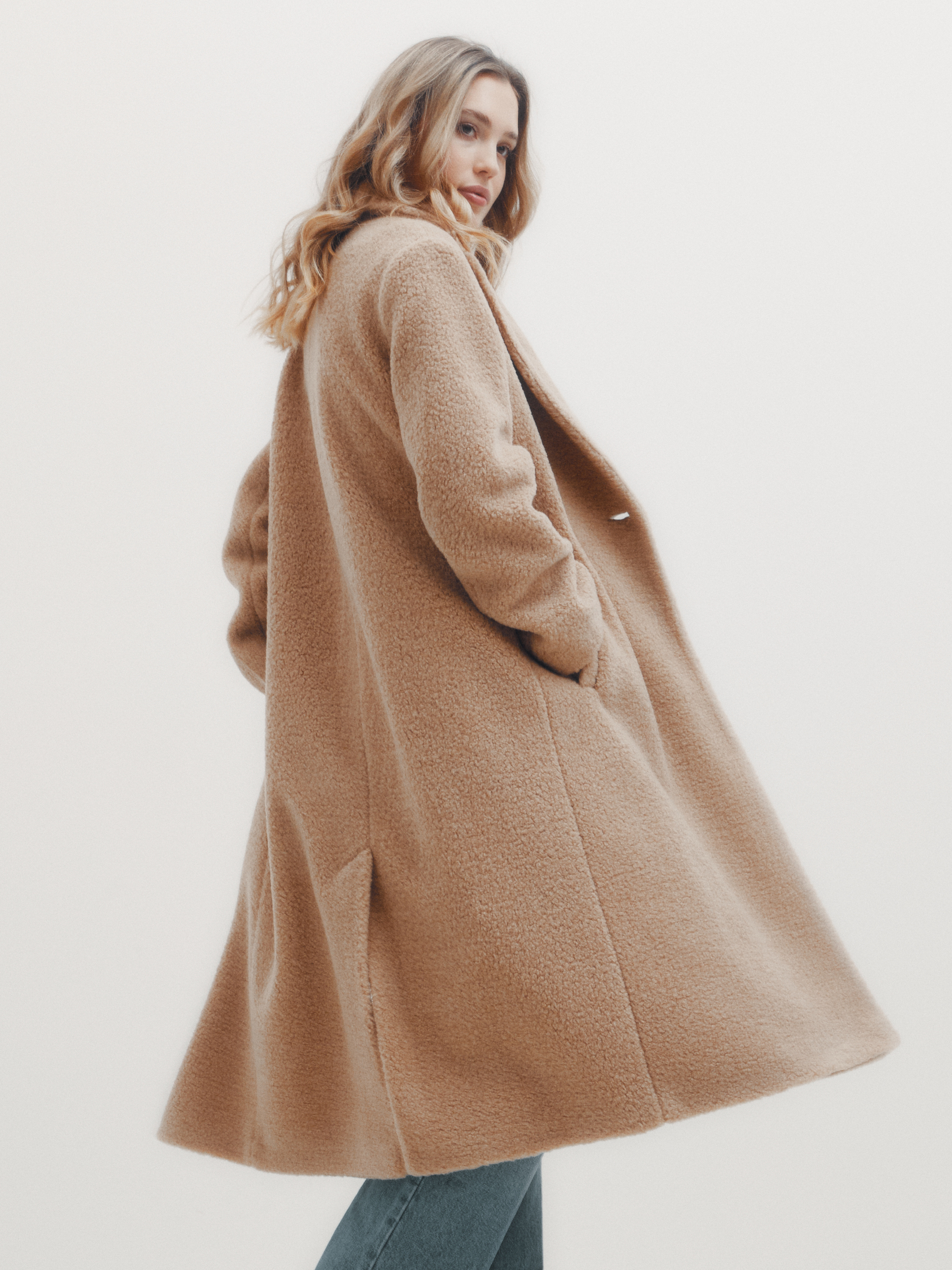 Женское пальто тедди MAISON DAVID NASTIA_TEDDY 05 4524377, бежевый