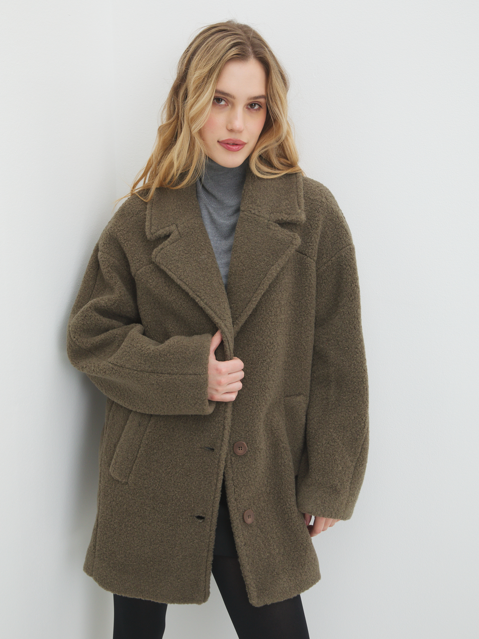 Женское полупальто тедди MAISON DAVID DIANA_TEDDY 05 4459347, зелено-коричневый