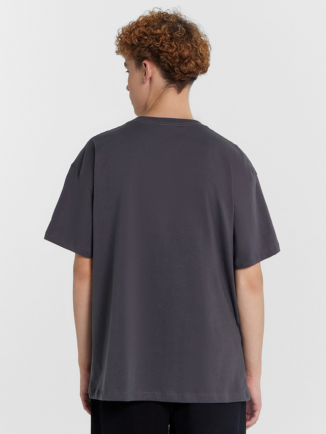 Футболка мужская коричневая с принтом