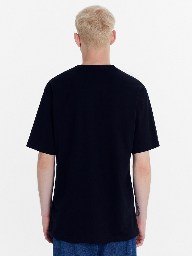 Футболка мужская черная с печатью