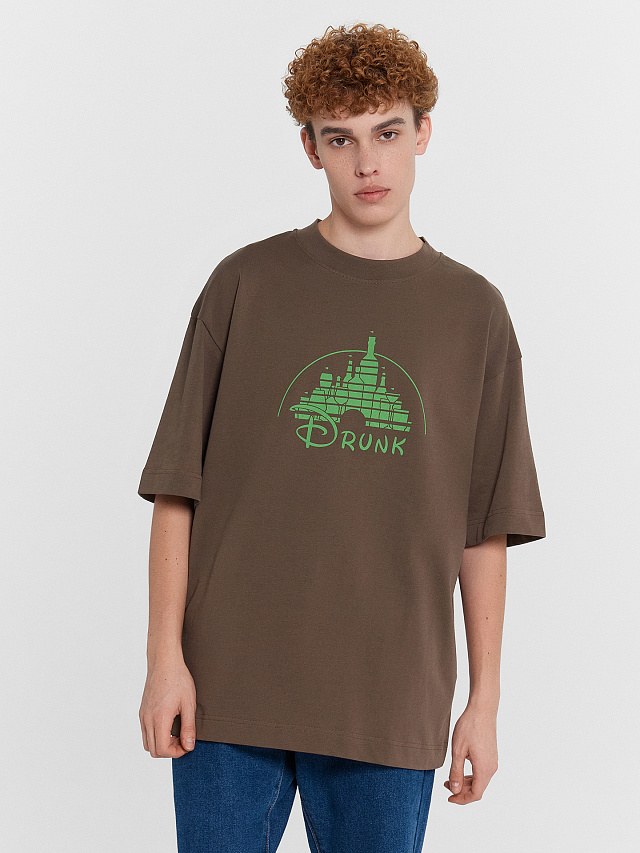 Футболка мужская коричневая с принтом