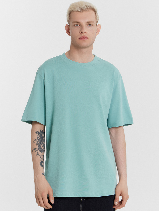 Футболка мужская голубая