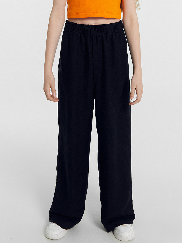 Брюки для девочек в черном цвете