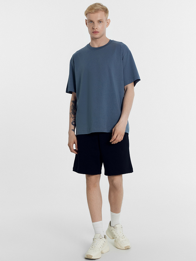 Футболка мужская в серо-синем цвете