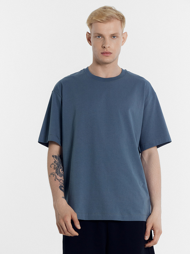 Футболка мужская в серо-синем цвете