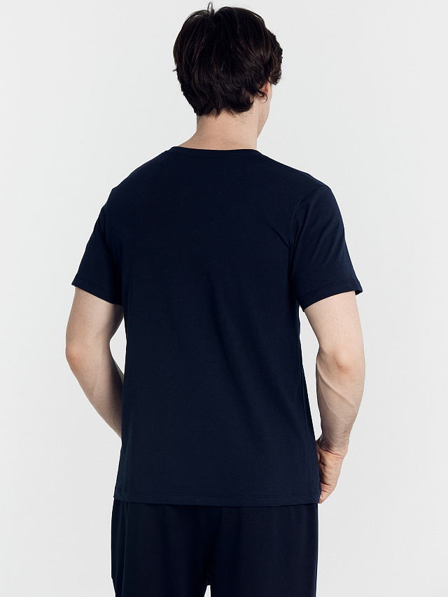 Футболка мужская в синем цвете