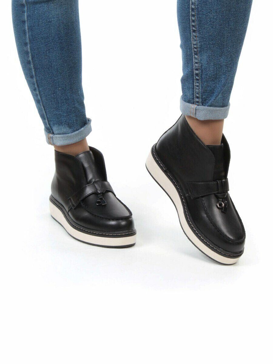 01-5172-1 BLACK Ботинки женские демисезонные (натуральная кожа, байка)