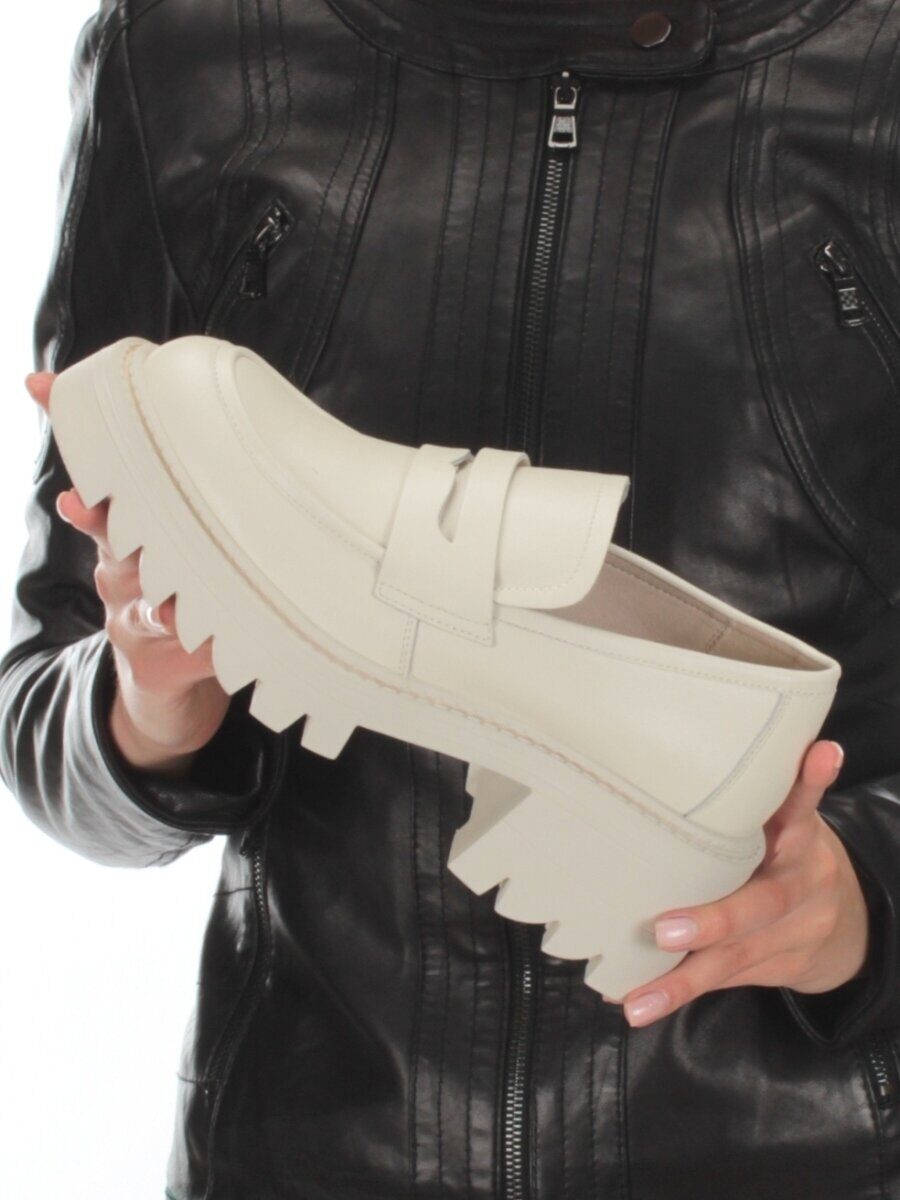 03-C1801-3 WHITE Лоферы женские (натуральная кожа)