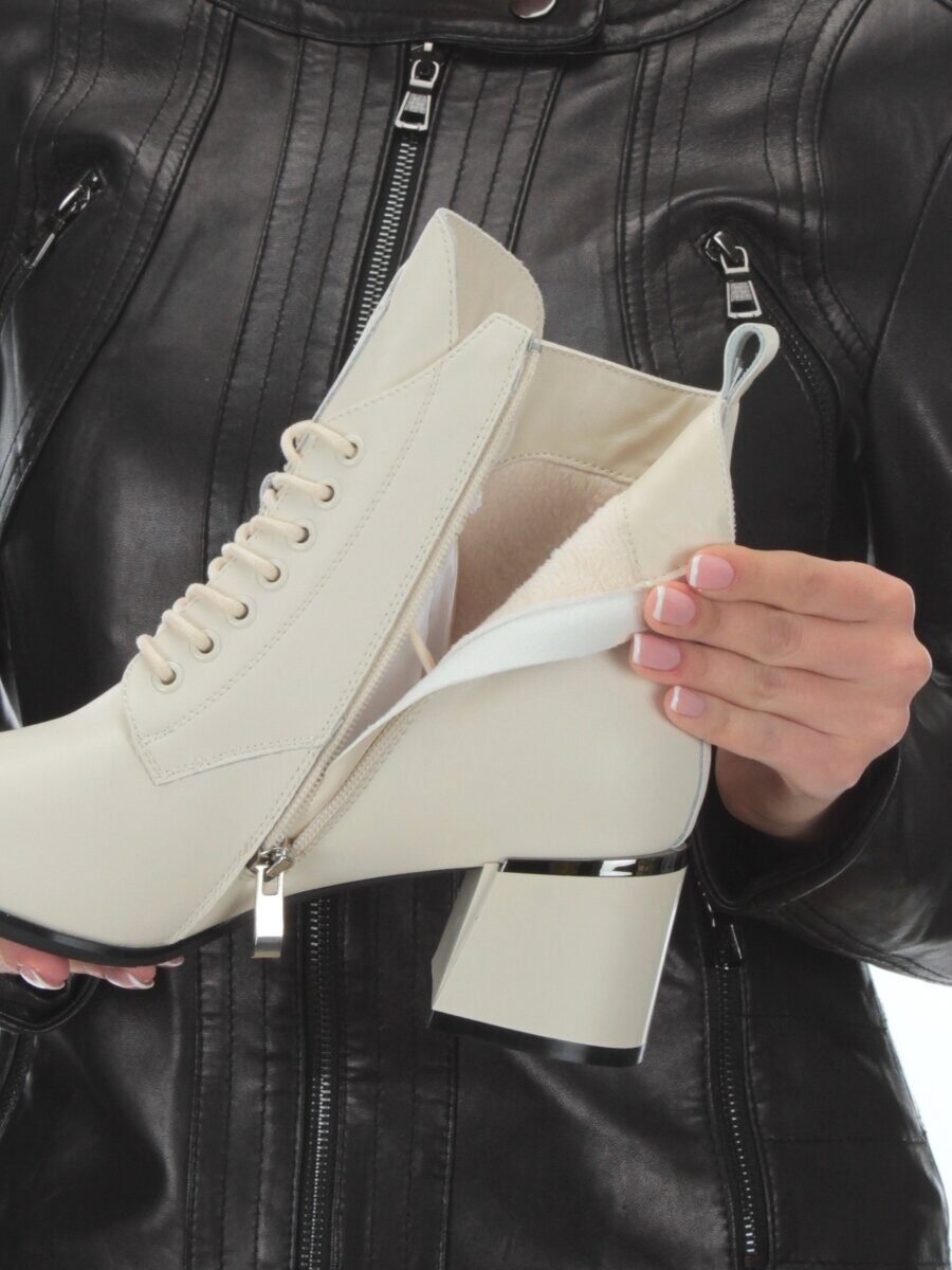 01-PCG270-2 LT.BEIGE Ботинки демисезонные женские (натуральная кожа, байка)