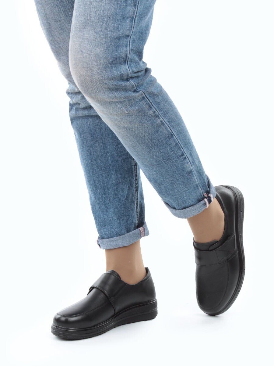 03-5072 BLACK Полуботинки женские (натуральная кожа)