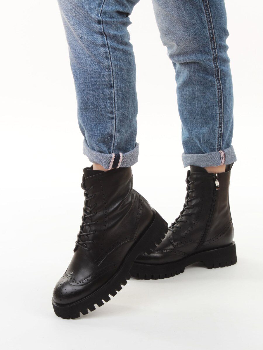 01-B2103B-9A BLACK Ботинки демисезонные женские (натуральная кожа, байка)