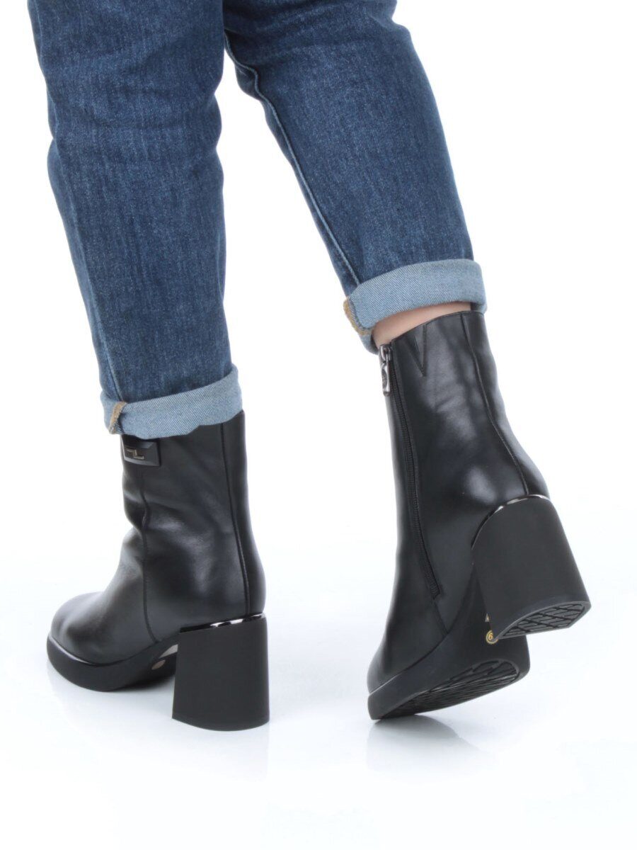 04-M3-2271 BLACK Ботильоны зимние женские (натуральная кожа, натуральный мех)