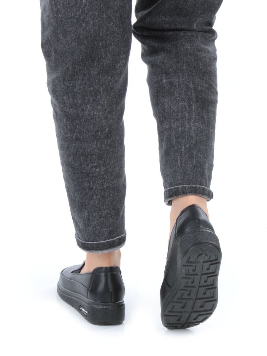 03-5316 BLACK Полуботинки женские (натуральная кожа)