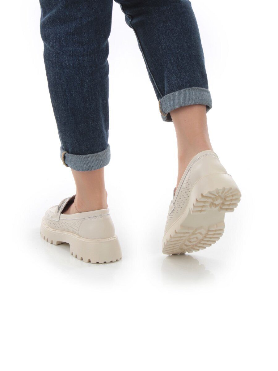 03-PDD179-2 BEIGE Лоферы женские (натуральная кожа)