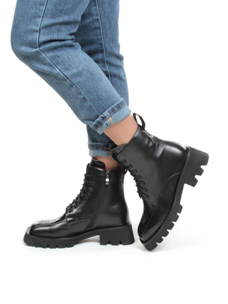 01-CG34-1 BLACK Ботинки демисезонные женские (натуральная кожа, байка)