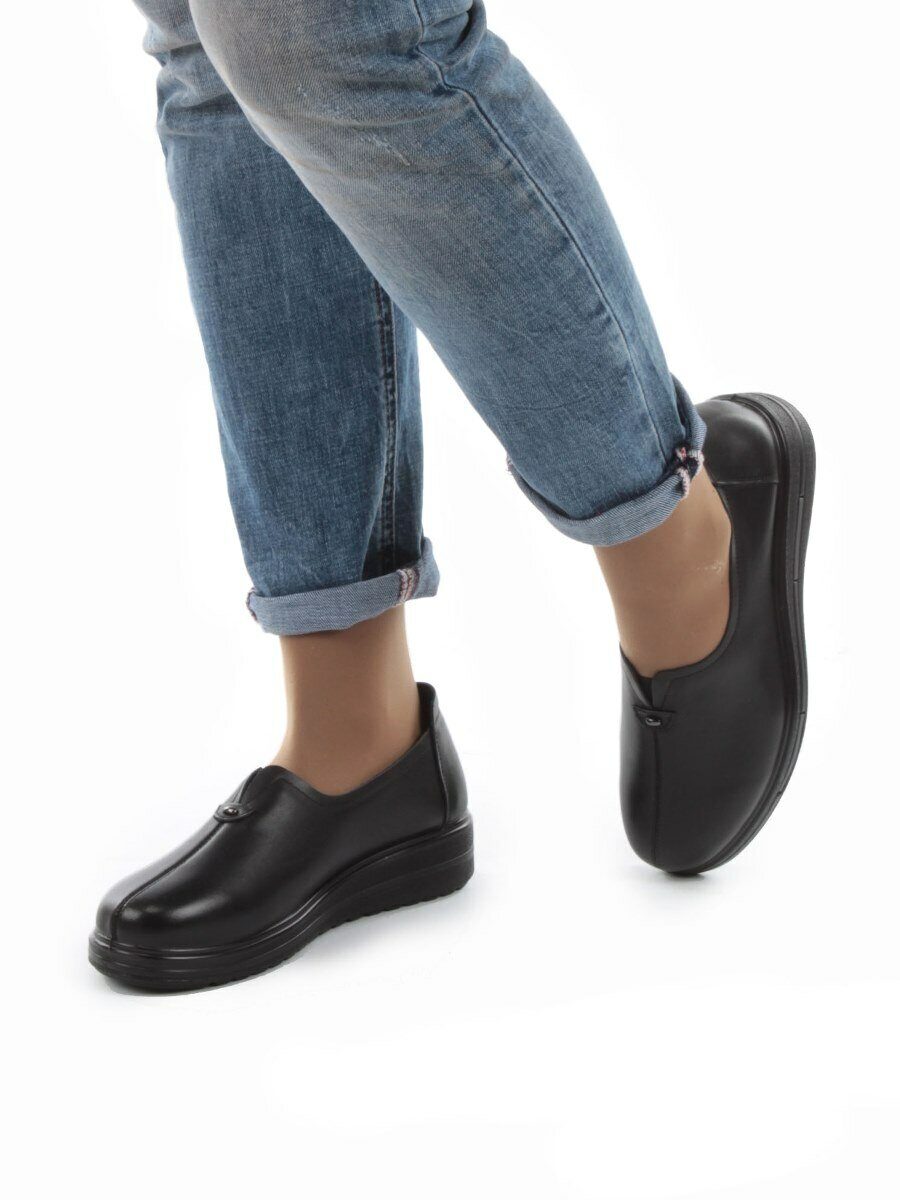 03-5068 BLACK Полуботинки женские (натуральная кожа)