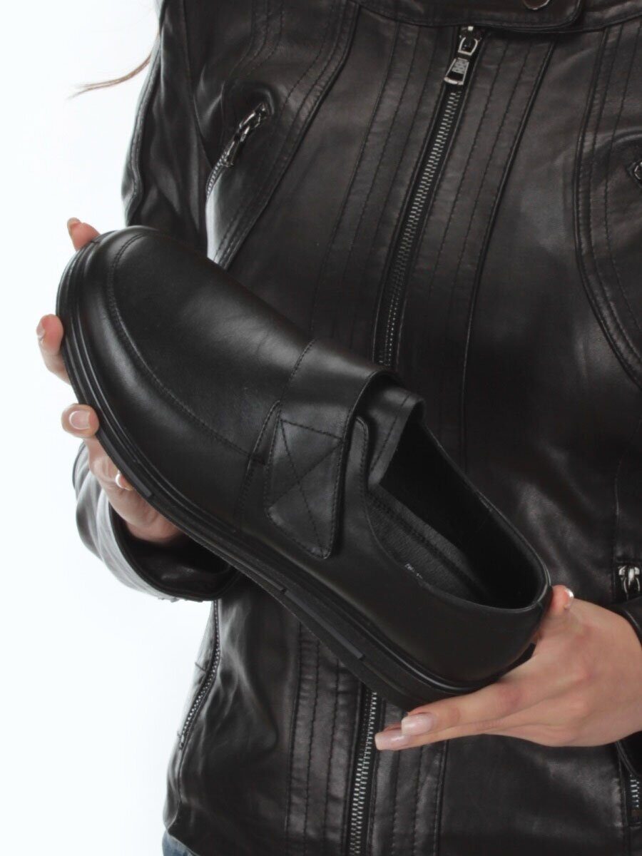 03-5072 BLACK Полуботинки женские (натуральная кожа)