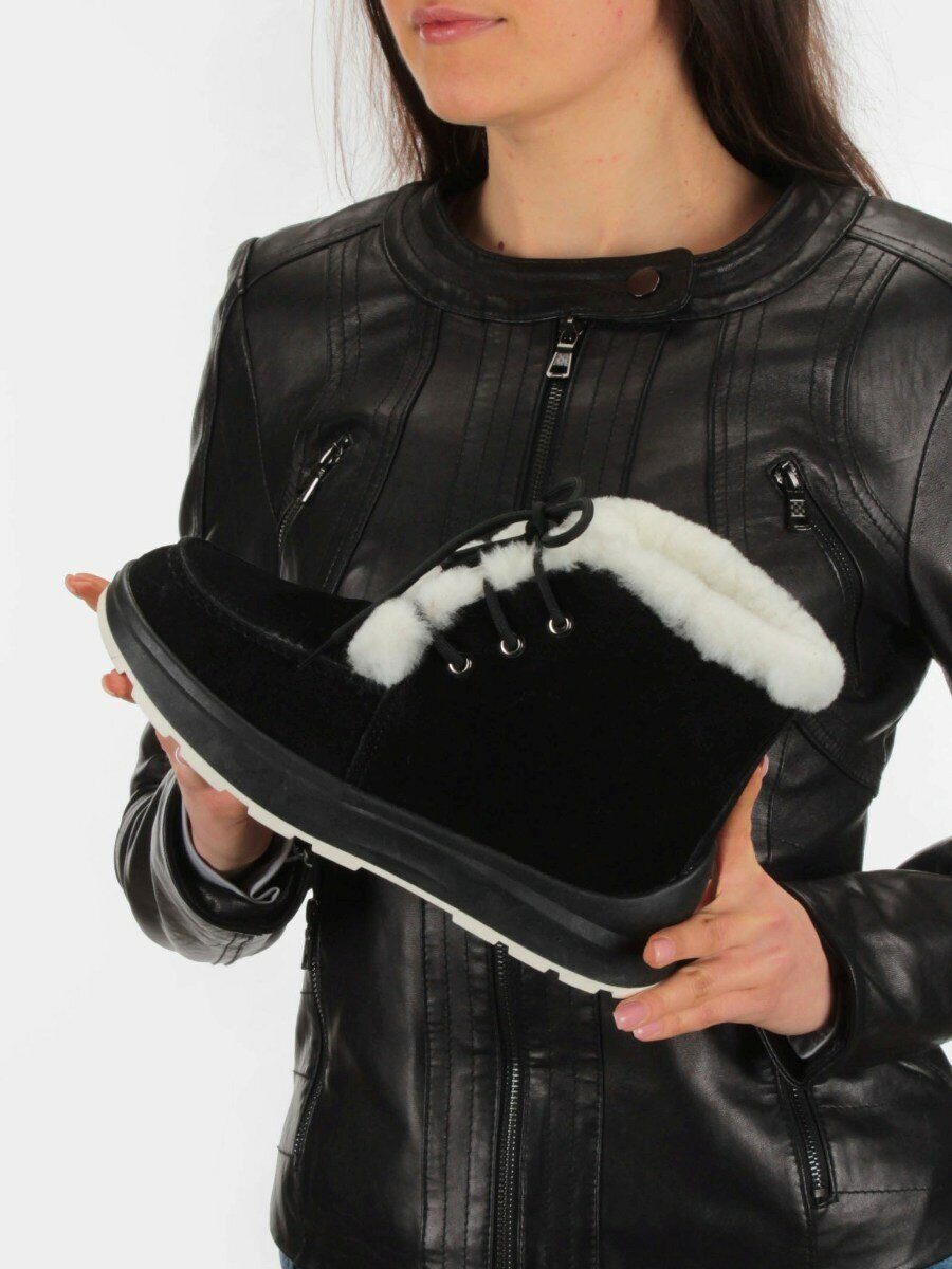 11-M1 BLACK Ботинки зимние женские (натуральная замша, нат. мех и шерсть)