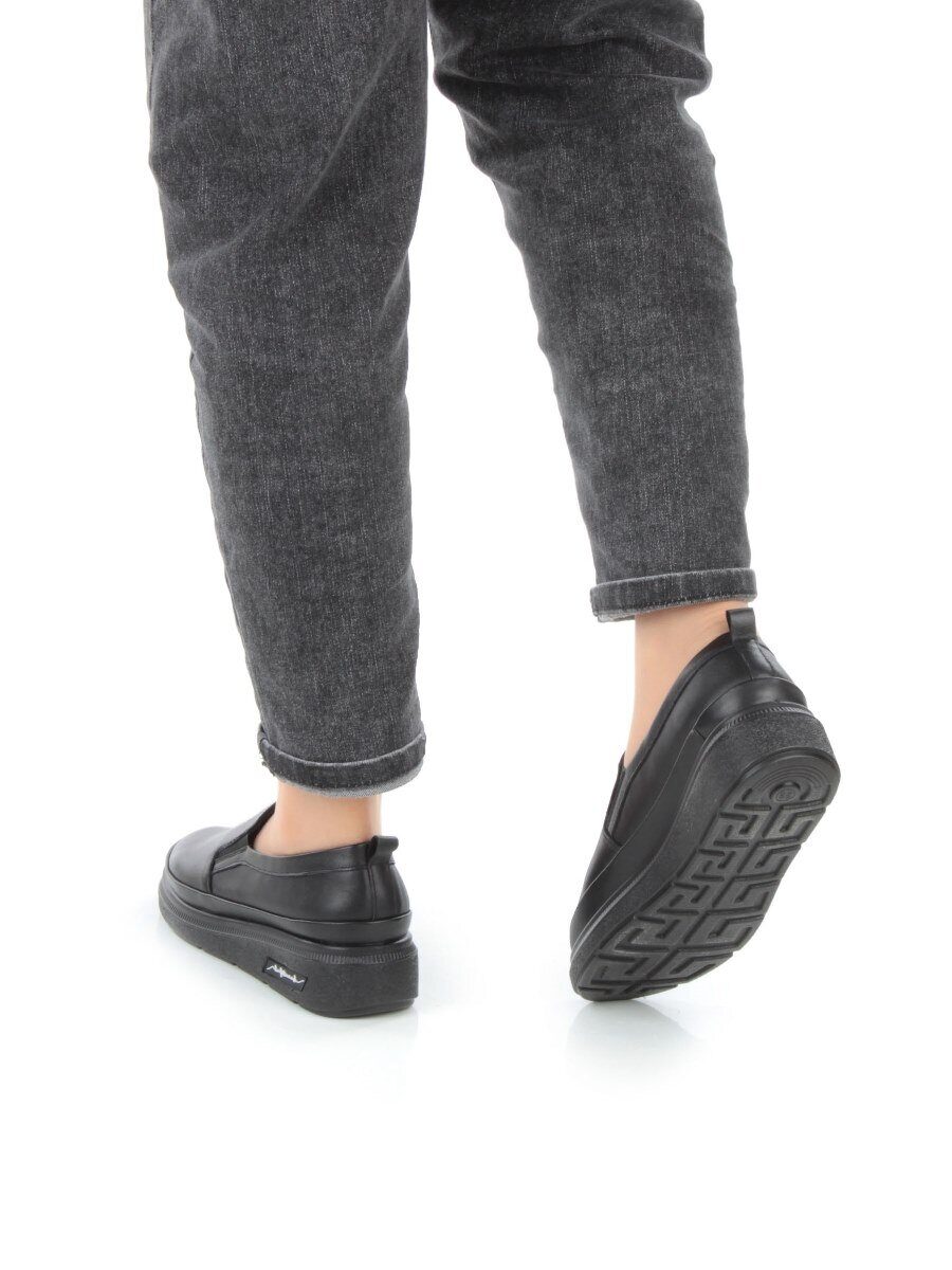 03-5319 BLACK Полуботинки женские (натуральная кожа)