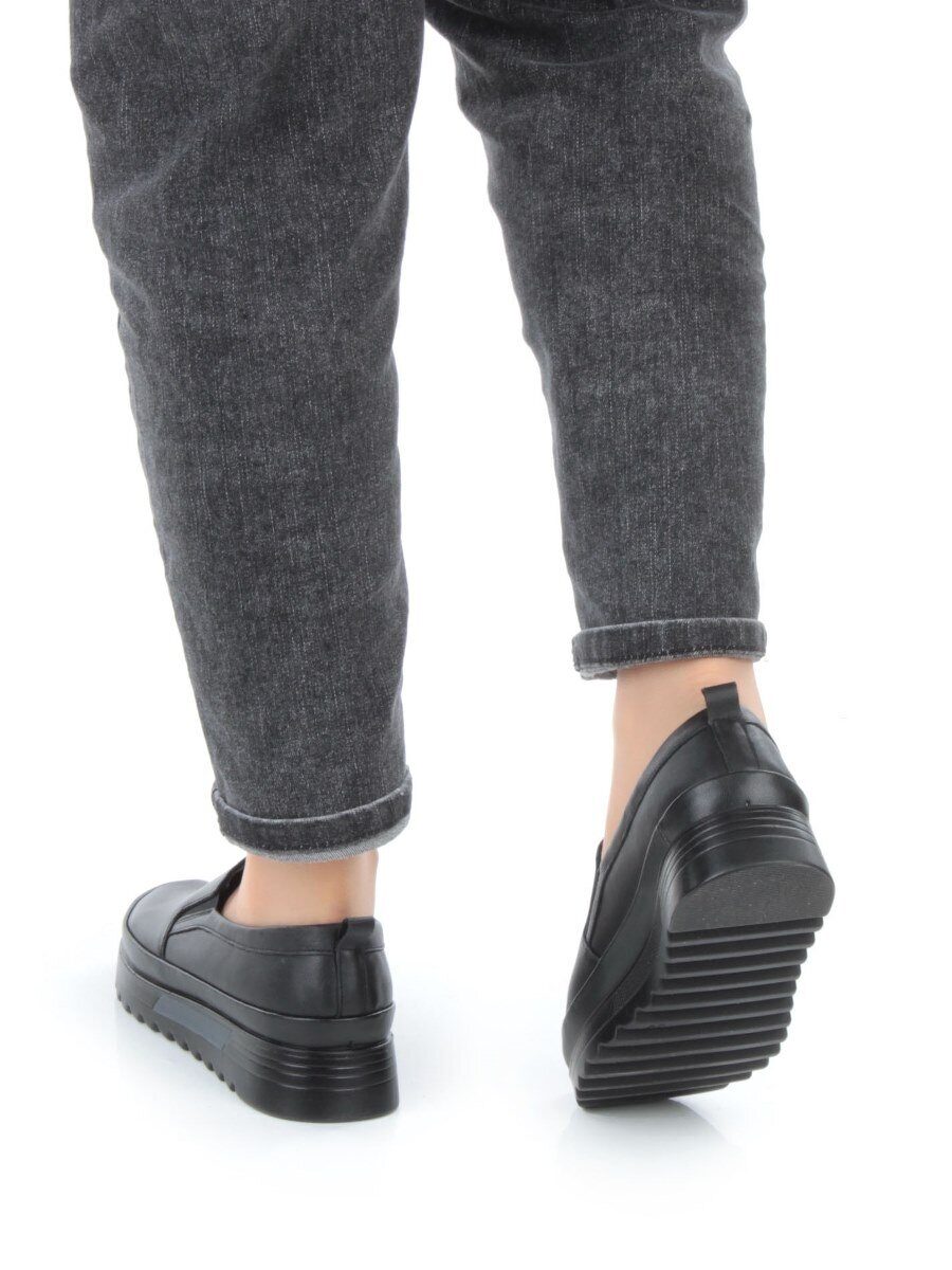 03-5305 BLACK Полуботинки женские (натуральная кожа)