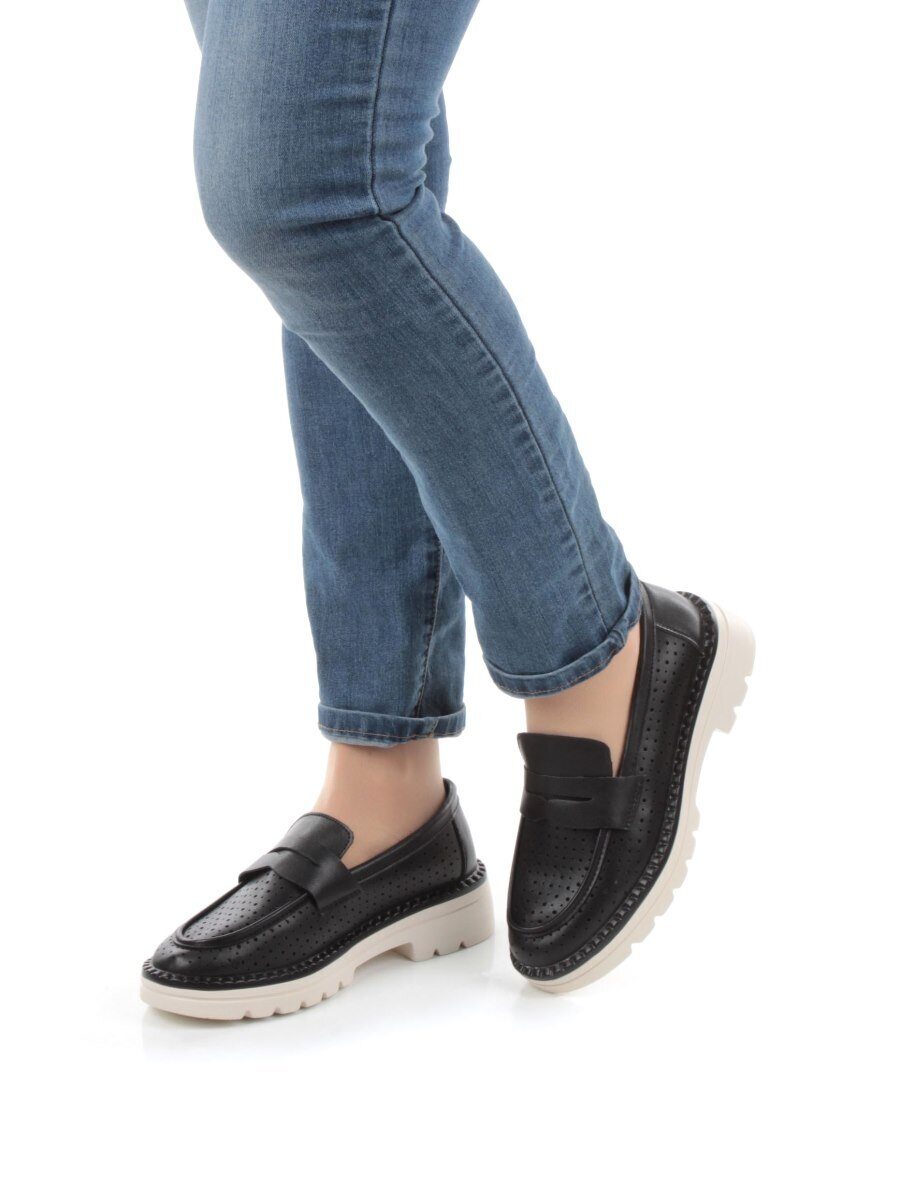 03-YD10-3D BLACK Лоферы женские (натуральная кожа)