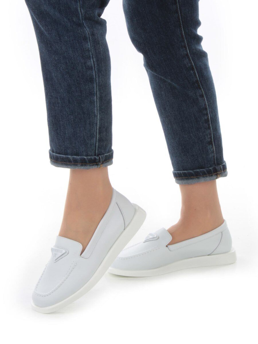 03-HY3-2D WHITE Полуботинки женские (натуральная кожа)